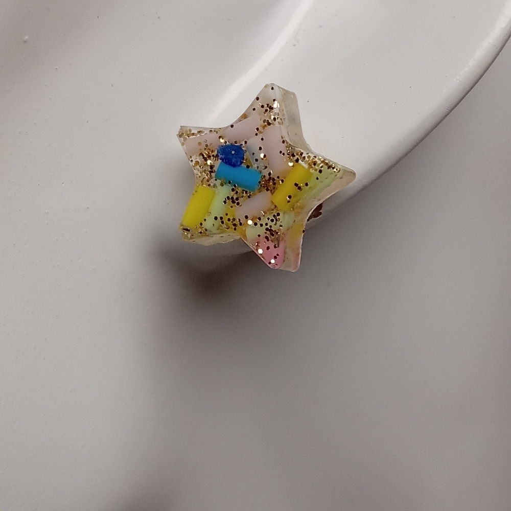 5/$25 Hand Crafted Pink and Yellow Star Earrings - Picture 3 of 3
